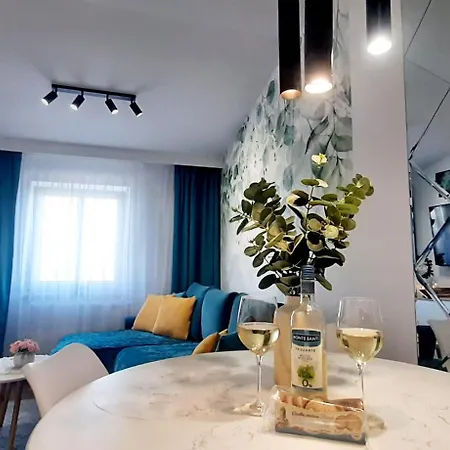 Morska Perla W Centrum 850m Do Morza Parking Wi-fi Plac Zabaw Apartamento Kołobrzeg